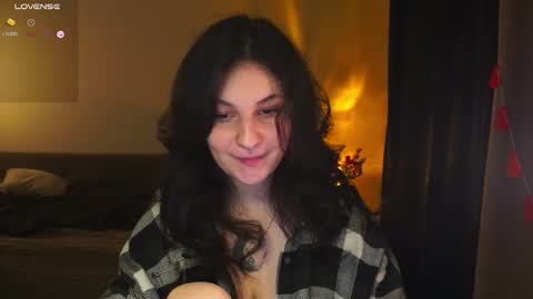 Snapshot of maymary_ chatting on 12-02-25, 05:35 Mary . online show from 12-02-25, 05:35