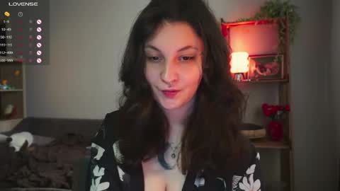 Snapshot of maymary_ chatting on 04-28-26, 06:07 Mary . online show from 04-28-26, 06:07