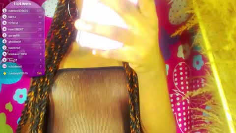 Snapshot of mayo_771804 chatting on 12-18-24, 12:54 Karol black18 online show from 12-18-24, 12:54