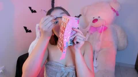 may online show from 10-24-25, 06:37