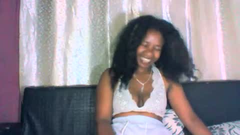 Snapshot of mayrah5 chatting on 12-03-25, 11:03 mayrah online show from 12-03-25, 11:03