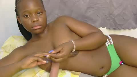 mazel_quincy online show from 09-13-25, 08:36