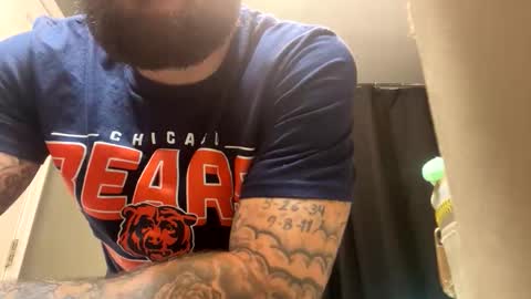 Snapshot of mbkjino12345 chatting on 11-28-25, 11:29 mbkjino12345 online show from 11-28-25, 11:29