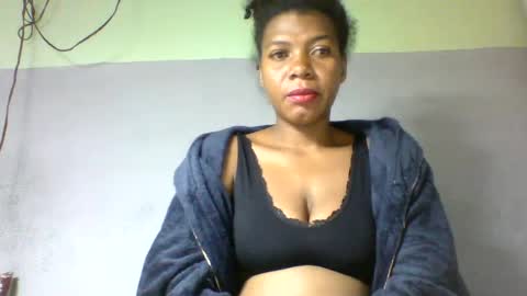 Snapshot of mbotiamby chatting on 07-07-26, 03:16 mbotiamby online show from 07-07-26, 03:16