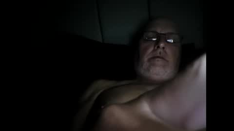 Snapshot of mbravo420 chatting on 04-11-26, 12:20 mbravo420 online show from 04-11-26, 12:20
