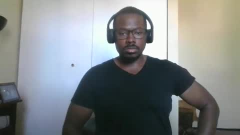 Mark online show from 12-19-25, 05:42