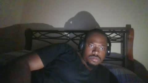 Snapshot of mbsupreme chatting on 06-25-26, 05:23 Mark online show from 06-25-26, 05:23