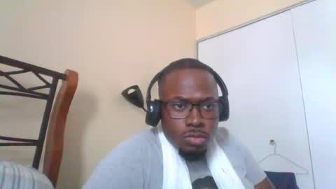 Snapshot of mbsupreme chatting on 07-26-26, 08:49 Mark online show from 07-26-26, 08:49