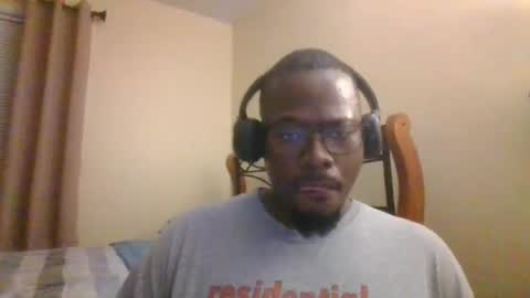 Snapshot of mbsupreme chatting on 08-03-26, 03:05 Mark online show from 08-03-26, 03:05