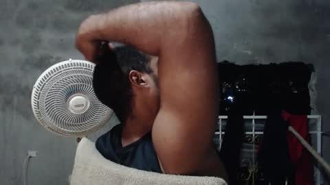 Mcgregor online show from 11-27-25, 02:46