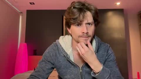 Snapshot of mcklister69 chatting on 02-07-26, 05:27 mcklister online show from 02-07-26, 05:27