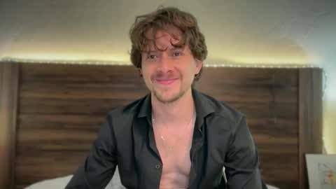 Snapshot of mcklister69 chatting on 03-01-26, 01:57 mcklister online show from 03-01-26, 01:57