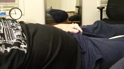 Snapshot of mcload1 chatting on 10-15-25, 06:46 McLoad1 online show from 10-15-25, 06:46