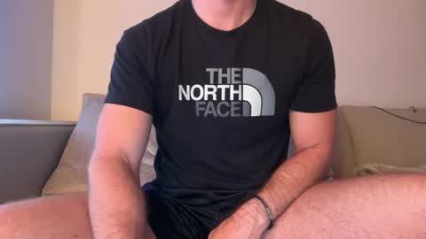 Snapshot of mcr8080 chatting on 02-14-26, 07:27 mcr8080 online show from 02-14-26, 07:27