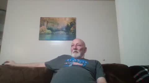 Snapshot of mdane99 chatting on 12-26-24, 11:24 mdane99 online show from 12-26-24, 11:24