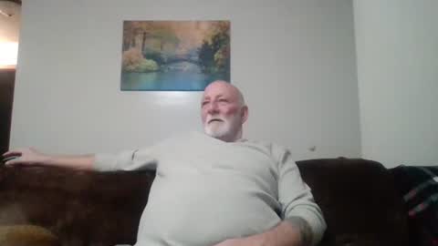 Snapshot of mdane99 chatting on 12-31-24, 01:41 mdane99 online show from 12-31-24, 01:41