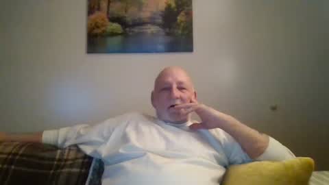 Snapshot of mdane99 chatting on 02-18-25, 12:48 mdane99 online show from 02-18-25, 12:48
