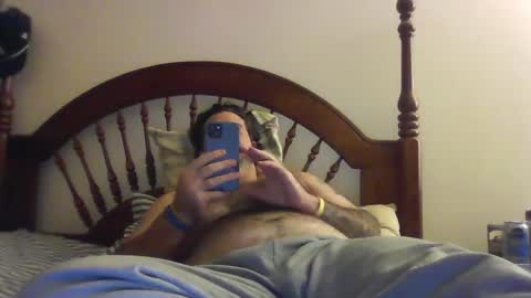 Snapshot of mdavis1six chatting on 10-12-25, 06:01 Davis online show from 10-12-25, 06:01