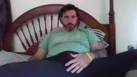 Snapshot of mdavis1six chatting on 10-27-25, 07:40 Davis online show from 10-27-25, 07:40