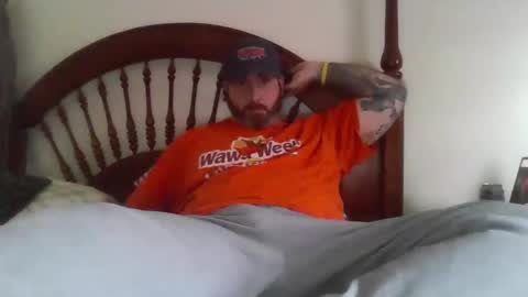 Snapshot of mdavis1six chatting on 11-26-25, 07:04 Davis online show from 11-26-25, 07:04