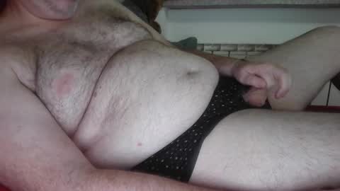 Snapshot of mdm1981 chatting on 10-25-25, 12:02 mdm1981 online show from 10-25-25, 12:02