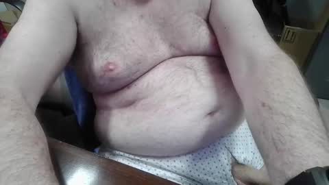 Snapshot of mdm1981 chatting on 12-15-25, 07:18 mdm1981 online show from 12-15-25, 07:18