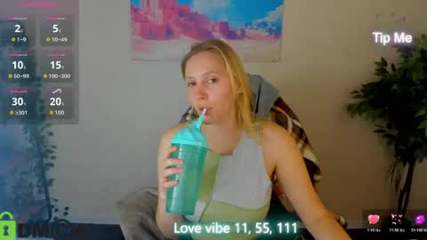 Melissa online show from 05-08-26, 12:38
