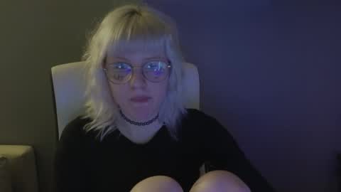 Snapshot of me1roze chatting on 06-07-26, 12:48 Roze online show from 06-07-26, 12:48