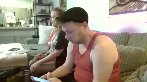 Snapshot of me2283 chatting on 02-15-25, 04:03 me2283 online show from 02-15-25, 04:03