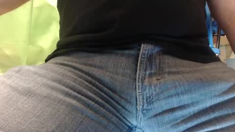 Snapshot of me4chat68 chatting on 11-06-25, 11:15 me4chat68 online show from 11-06-25, 11:15