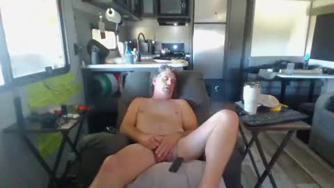 Snapshot of me_him_us_them chatting on 11-15-25, 06:48 me_him_us_them online show from 11-15-25, 06:48