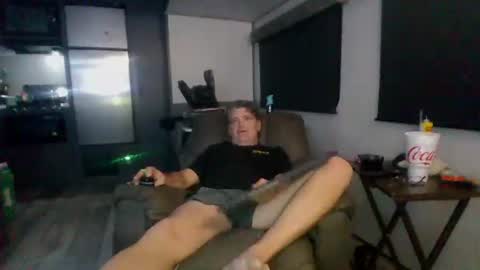 Snapshot of me_him_us_them chatting on 11-20-25, 06:35 me_him_us_them online show from 11-20-25, 06:35