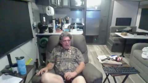 Snapshot of me_him_us_them chatting on 03-20-26, 03:00 me_him_us_them online show from 03-20-26, 03:00