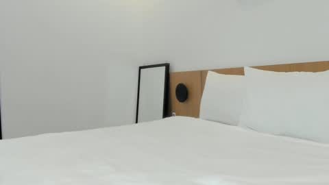 Alice online show from 12-31-24, 06:16