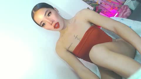 Meacharmyateciara online show from 01-13-26, 09:03