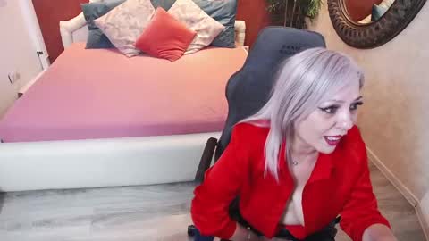 meamandax online show from 02-17-25, 11:23