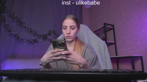 Anna online show from 01-26-25, 04:30