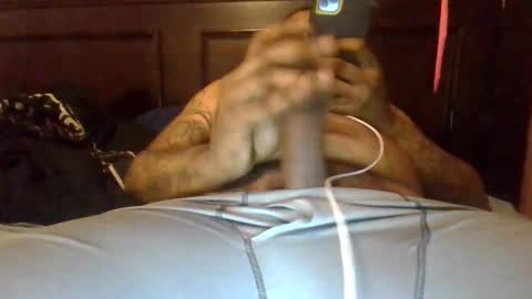 Snapshot of meandmycock88 chatting on 01-27-25, 12:22 meandmycock88 online show from 01-27-25, 12:22