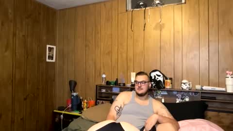 Snapshot of meanprincessx chatting on 10-20-25, 03:40 meanprincessx online show from 10-20-25, 03:40