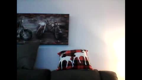 me at home online show from 01-03-25, 01:14