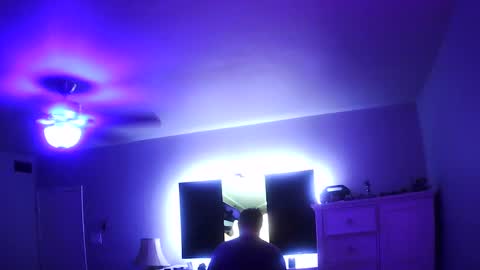 Snapshot of mecrago chatting on 10-24-25, 07:38 mecrago online show from 10-24-25, 07:38