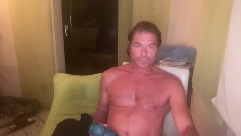 medeinoe online show from 10-31-25, 07:37