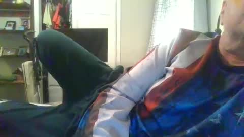 Snapshot of medic243 chatting on 12-13-24, 04:22 Medicineman online show from 12-13-24, 04:22