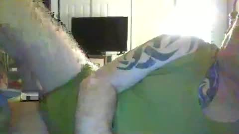 Snapshot of medic243 chatting on 01-20-25, 02:22 Medicineman online show from 01-20-25, 02:22