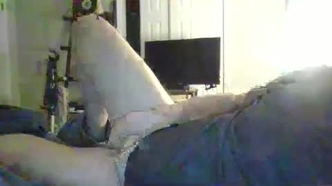 Snapshot of medic243 chatting on 01-23-25, 08:04 Medicineman online show from 01-23-25, 08:04