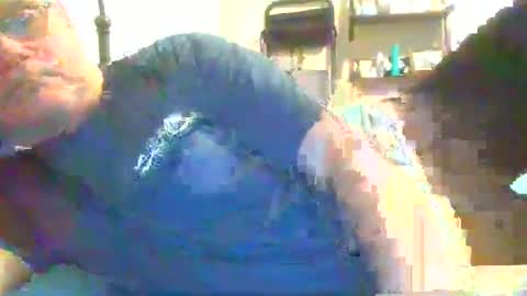 Snapshot of medic243 chatting on 02-17-25, 03:47 Medicineman online show from 02-17-25, 03:47