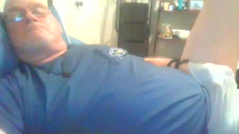 Snapshot of medic243 chatting on 02-25-25, 03:52 Medicineman online show from 02-25-25, 03:52