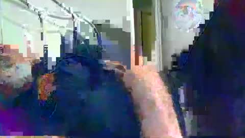 Snapshot of medic243 chatting on 11-07-25, 02:22 Medicineman online show from 11-07-25, 02:22