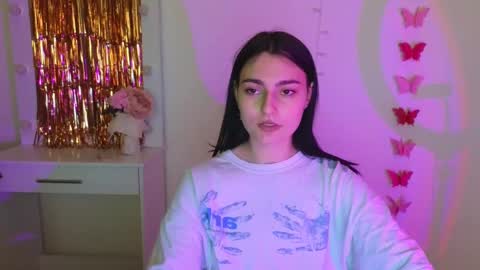 Dina online show from 03-09-25, 04:22