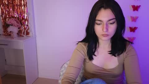 Dina online show from 03-10-25, 06:56